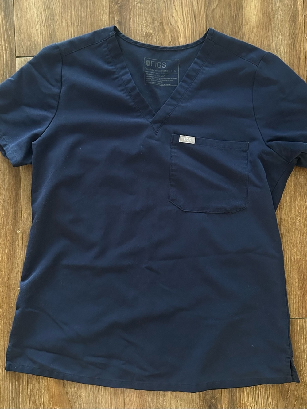 FIGS Technical Collection Womens S Catrina Navy Blue One Pocket V Neck Scrub Top